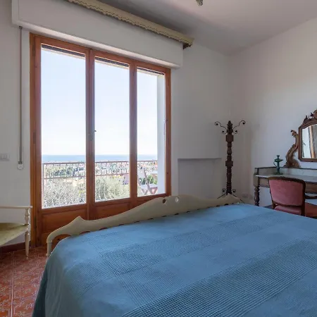 Eva By Interhome Vila Diano Castello